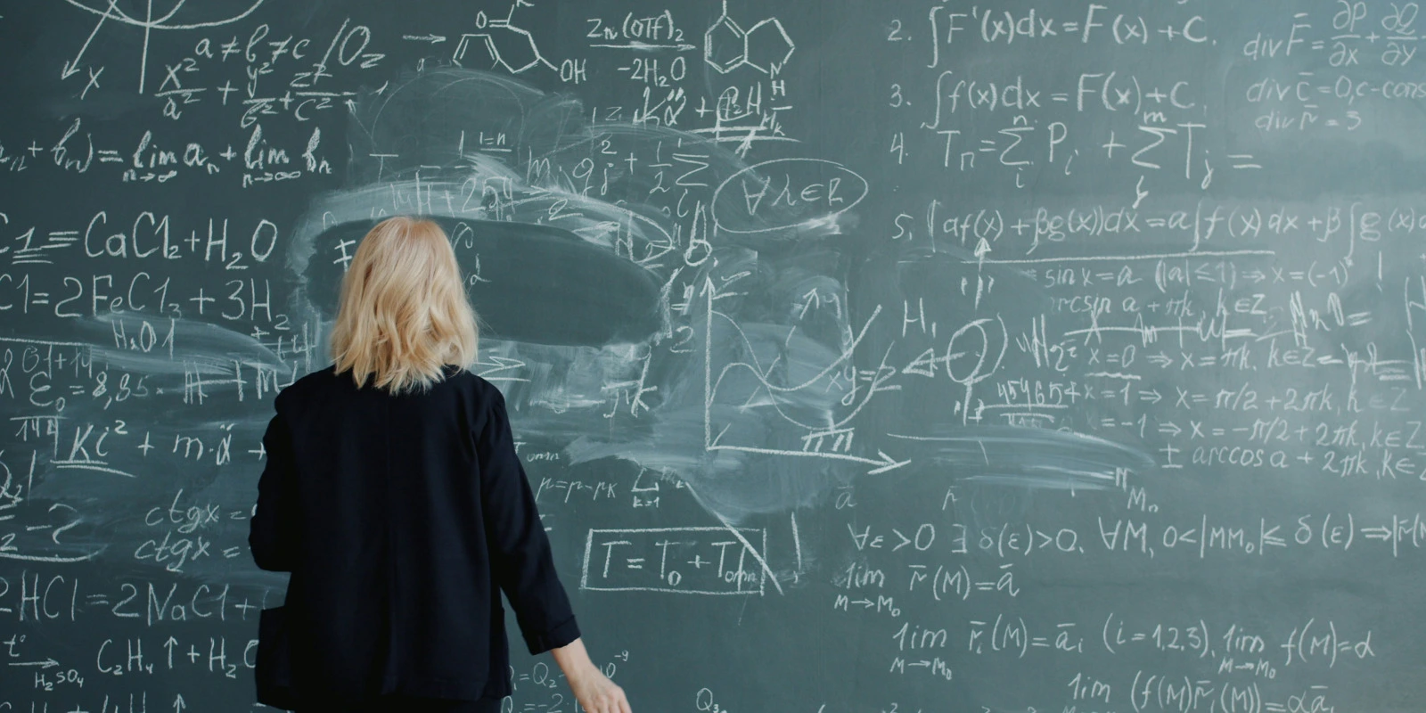 Les Méthodes Comparatives en Anthropologie : Avantages et Défis